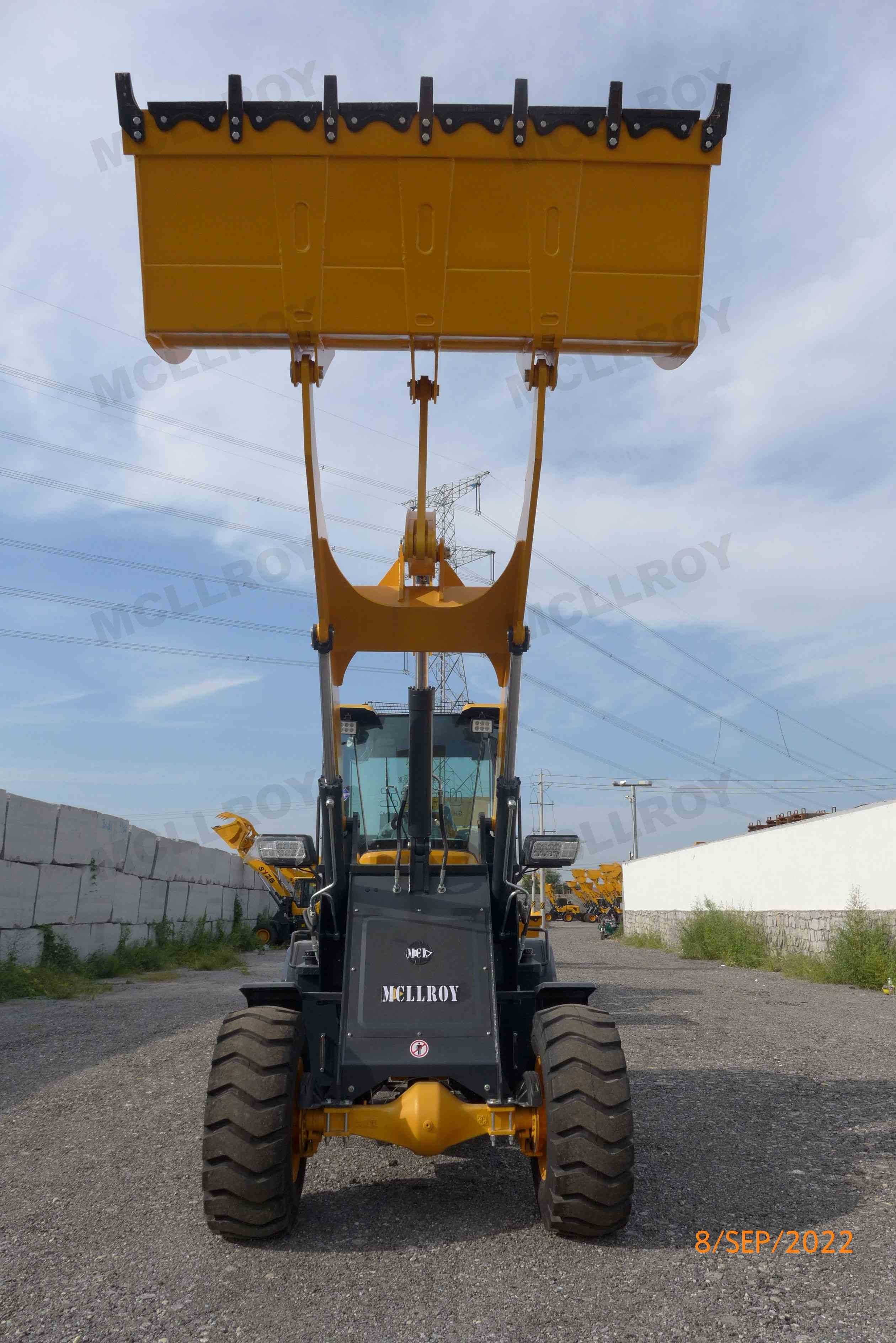 81kw Power Compact Wheel Loaders 2 Tons Changfa 4102 Engine